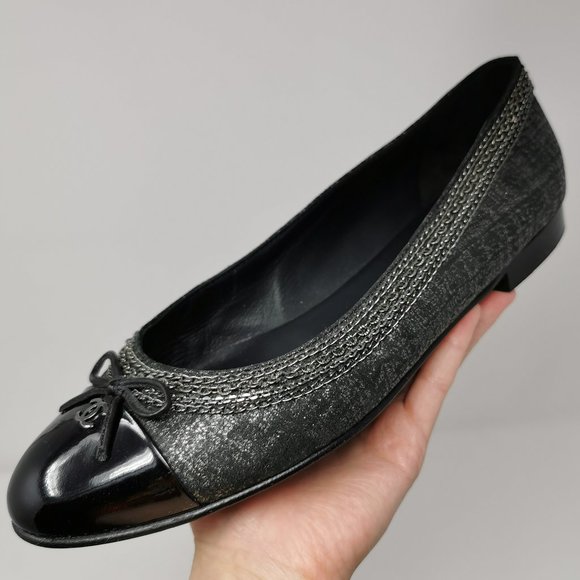 CHANEL Metallic Shimmery with Mini Chains Ballet Flats - Picture 1 of 10